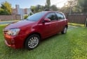 Autos - Toyota Etios XLS 5 Ptas 2014 Nafta 97000Km - En Venta