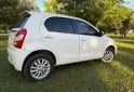 Autos - Toyota Etios 2015 Nafta 105000Km - En Venta
