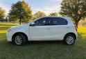 Autos - Toyota Etios 2015 Nafta 105000Km - En Venta