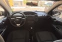 Autos - Toyota Etios 2015 Nafta 130000Km - En Venta