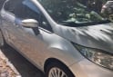 Autos - Ford Fiesta SE KINETIC 2015 Nafta 53000Km - En Venta