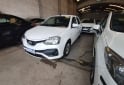 Autos - Toyota ETIOS caja manual 6 2023 Nafta  - En Venta