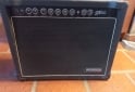 Instrumentos Musicales - Amplificador Guitarra - En Venta