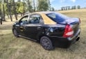 Autos - Toyota Etios 2015 GNC 899999Km - En Venta