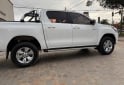 Camionetas - Toyota Hilux sr 2017 Nafta 157000Km - En Venta