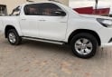 Camionetas - Toyota Hilux sr 2017 Nafta 157000Km - En Venta