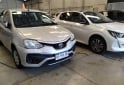Autos - Toyota ETIOS caja manual 6 2023 Nafta 51000Km - En Venta