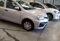 Autos - Toyota ETIOS caja manual 6 2023 Nafta 51000Km - En Venta