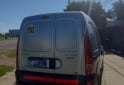 Utilitarios - Renault Kangoo 1.6 2017 GNC 196000Km - En Venta