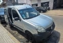 Utilitarios - Renault Kangoo 2015 GNC 98000Km - En Venta