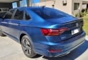 Autos - Volkswagen Vento Highline 2019 Nafta 118000Km - En Venta