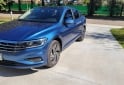 Autos - Volkswagen Vento Highline 2019 Nafta 118000Km - En Venta