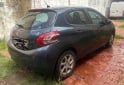 Autos - Peugeot 208 2014 Nafta 133300Km - En Venta