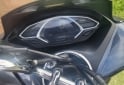 Motos - Honda PCX 2022 Nafta 9800Km - En Venta