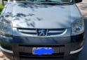 Utilitarios - Peugeot partner furgon 2012 Nafta 200000Km - En Venta