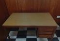 Otros - ESCRITORIOS DE MADERA CON CAJONES ,MUY BUEN ESTADO ,4 U/D - En Venta