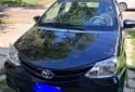 Autos - Toyota Etios 2013 Nafta 163200Km - En Venta