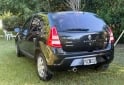Autos - Renault sandero 2011 Nafta 120000Km - En Venta