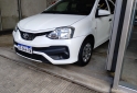 Autos - Toyota ETIOS caja manual 6 2023 Nafta  - En Venta