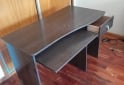 Hogar - VENDO ESCRITORIO PC - En Venta