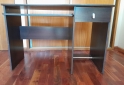 Hogar - VENDO ESCRITORIO PC - En Venta
