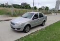 Autos - Fiat Siena 2012 GNC 110000Km - En Venta