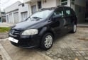Autos - Volkswagen SURAN 2009 Nafta 140000Km - En Venta