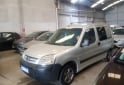 Utilitarios - Peugeot Partner 2017 Diesel 112000Km - En Venta