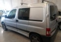 Utilitarios - Peugeot Partner 2017 Diesel 112000Km - En Venta