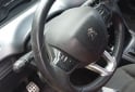 Autos - Peugeot 208 2014 Nafta 130800Km - En Venta