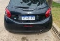 Autos - Peugeot 208 Allure 2018 Nafta 102000Km - En Venta