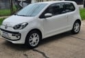 Autos - Volkswagen Up high Line 3P 2016 Nafta 143000Km - En Venta