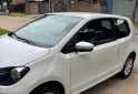 Autos - Volkswagen Up high Line 3P 2016 Nafta 143000Km - En Venta