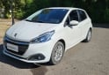 Autos - Peugeot 208 1.6vti C3 POLO YARIS 2018 Nafta 73000Km - En Venta