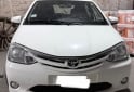 Autos - Toyota Etios XLS 2014 Nafta 100000Km - En Venta