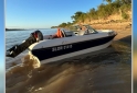 Embarcaciones - Lancha para 4 personas. Papeles al d�a. Buen estado - En Venta