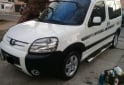 Utilitarios - Peugeot Partner patagónica 2014 Diesel 96000Km - En Venta