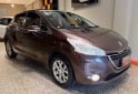 Autos - Peugeot 208 ALLURE TOUCHSCREEN 2014 Nafta 113000Km - En Venta