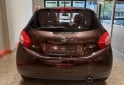 Autos - Peugeot 208 ALLURE TOUCHSCREEN 2014 Nafta 113000Km - En Venta