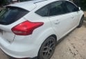 Autos - Ford FOCUS 3 TITANIUM 2015 Nafta 168000Km - En Venta