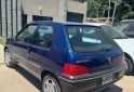 Autos - Peugeot 106 2000 Nafta 176000Km - En Venta
