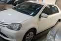 Autos - Toyota etios 2015 Nafta 180000Km - En Venta