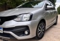 Autos - Toyota Etios 2019 Nafta 80000Km - En Venta