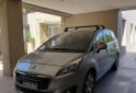 Autos - Peugeot 5008 2017 Nafta 154000Km - En Venta