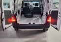 Utilitarios - Peugeot PARTNER CONFORTLINE 1.6 H 2017 Diesel 210000Km - En Venta