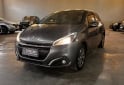 Autos - Peugeot 208 2017 Nafta 95000Km - En Venta