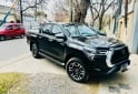 Camionetas - Toyota Hilux srx 2023 Diesel 42000Km - En Venta