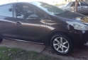 Autos - Peugeot 208 2015 GNC 127000Km - En Venta