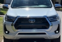 Camionetas - Toyota Hilux srx 4x4 at 2023 Diesel 29000Km - En Venta