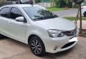 Autos - Toyota Etios 2017 Nafta 99000Km - En Venta